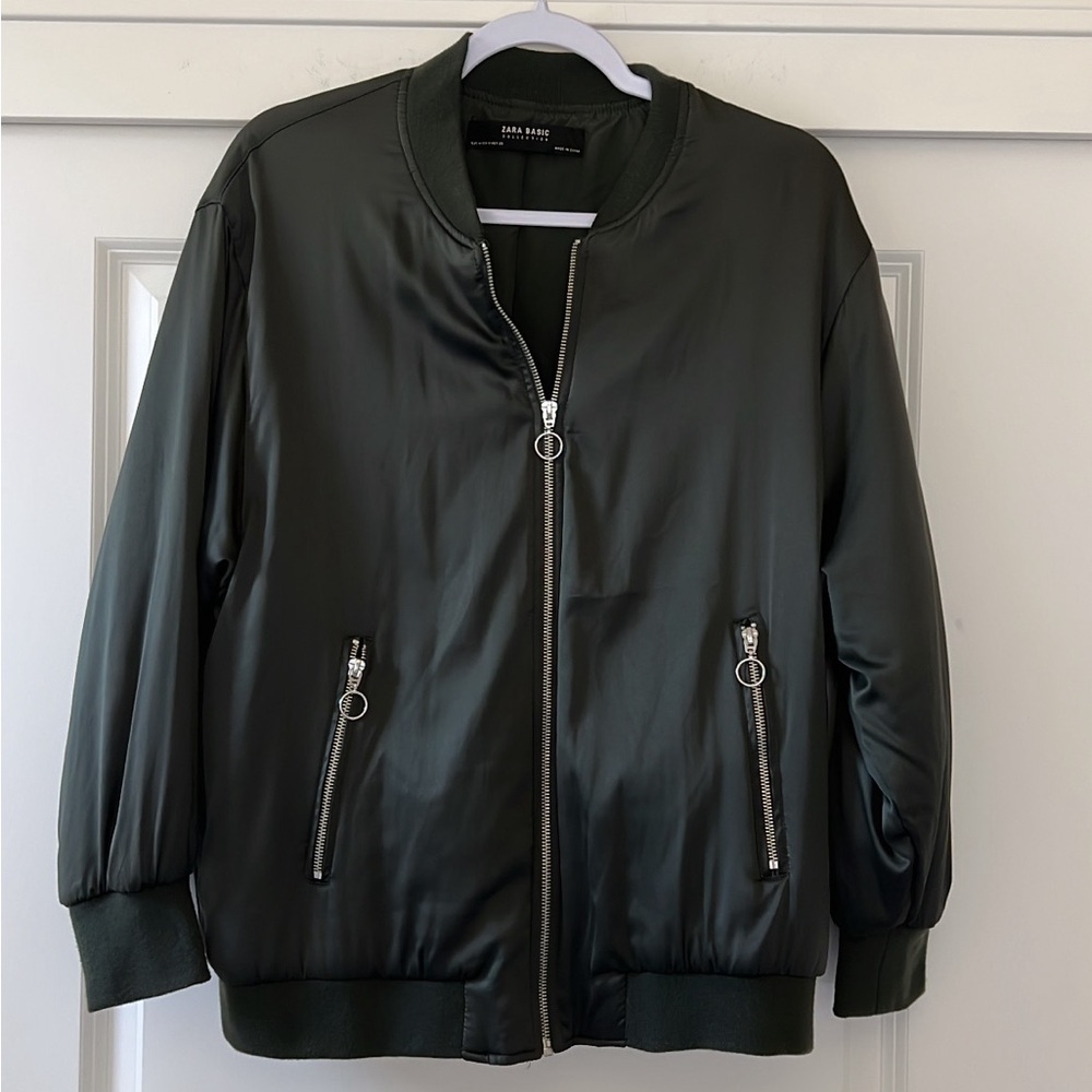 NWOT Zara Green Bomber Jacket Satin Finish Relaxed Fit Size M - Picture 4 of 7